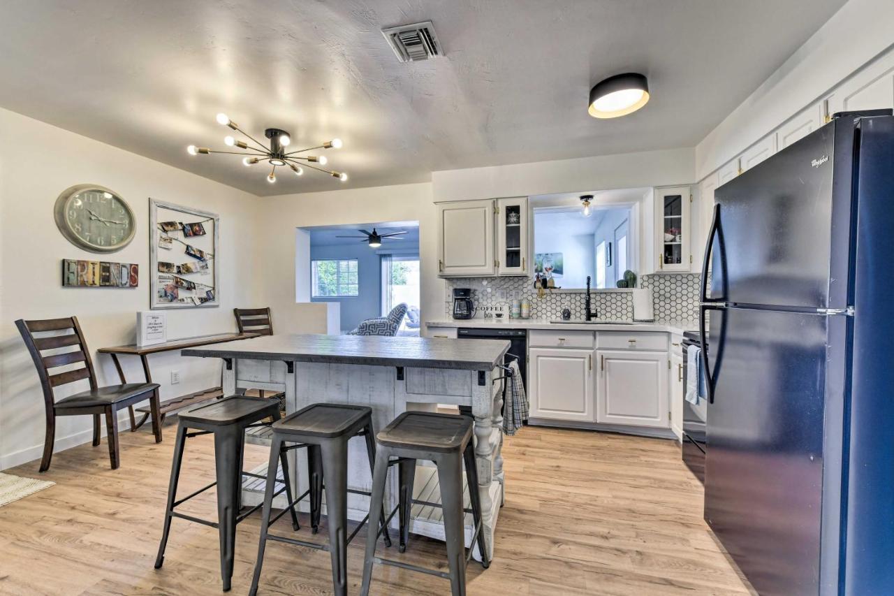 Downtown Gilbert Home With Fenced Yard And Fire Pit! Buitenkant foto